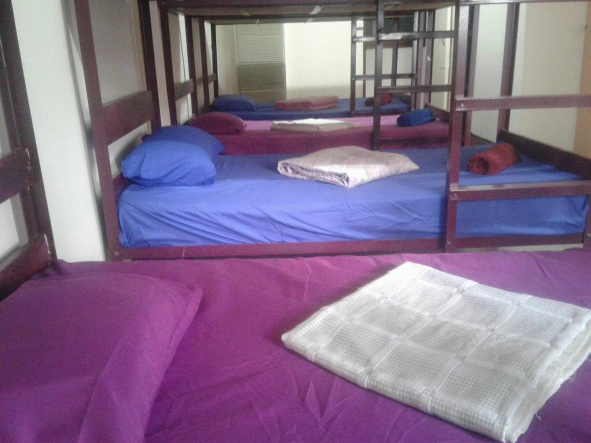 Yaya Guesthouse Бангкок Екстер'єр фото